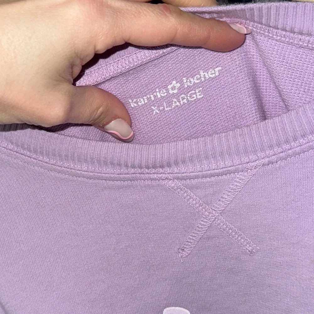Cool Mom pullover sweatshirt lavender crewneck wavy smiley face karrie locher - Picture 4 of 5